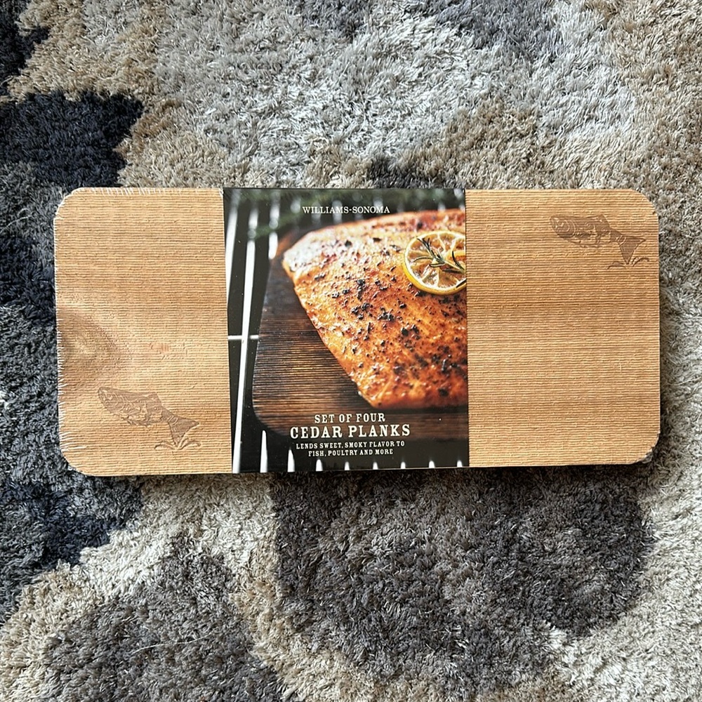 NWT Williams Sonoma Cedar Grilling Planks